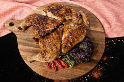 Цыпленок тапака (половинка) 250г+
